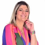 Elizabeth Lessa - Facebook