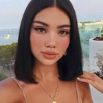 Elizabeth Lomas - @laura.341225 - Instagram