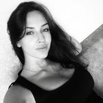 Elizabeth Ralphs - @elizabeth.trophy.ralphs - Instagram