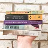 Elizabeth | Romance Booktok - @readingwith.elizabeth - TikTok
