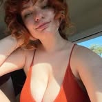 Elizabeth Red - Facebook