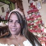 Elizabeth Requena - @julieth102010 - Instagram