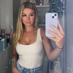 @elizabethrobz - Instagram