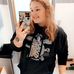 Elizabeth Roux - Facebook