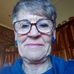 Elizabeth Roux - Facebook
