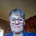 Elizabeth Roux - Facebook