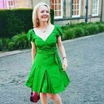 Elizabeth Rowell - @official.lisa.bredem - Instagram