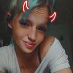 Elizabeth Sly - @slylizz1417 - Instagram
