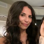 Elizabeth Stack - @lizstackk - Instagram
