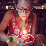 Elizabeth Stocker - @eopett - Instagram