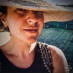 Elizabeth Studebaker - @lizstudebaker - Instagram