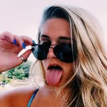 elizabeth tilley - @tilleyscloset - Instagram
