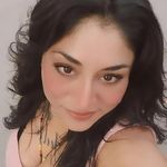 Elizabeth Ugalde - @conejito8302 - Instagram