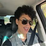 Elizabeth Vickers-Dawson - @lizzypdawson - Instagram