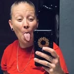 Elizabeth Wallis - @mammie_camz17 - Instagram