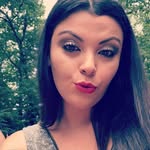 Elizabeth Warner - @elizabeth.warner.585 - Instagram