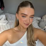 El 🧚‍♀️🪬🌛🕺🏼🥂 - @elizabethweeks_ - Instagram