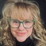 Elizabeth Wicker Johnson - @lalalizards - Instagram