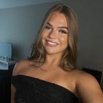 @ell.woodss - Instagram