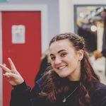 Ella Agnew - @ellaagnew - Instagram