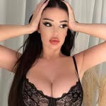 Ella Alvarez - @alvarezella215 - Instagram