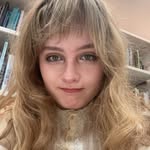 Catholic atheist communist - @ella_archiv3s - Instagram