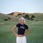 Ellie Bankhead - @elliebankhead - Instagram
