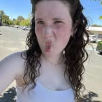 Ella Baxter - @ellaa.bbb - Instagram