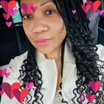 Genia Ella Smith - @ella_beyondvintage_boutique - Instagram