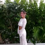 Ella Blum - @ellablum - Instagram