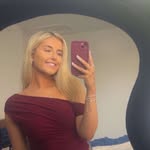 Ella Blythe - @ellablythe_ - Instagram