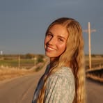 Ella Brummer - Facebook
