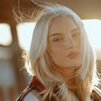 Ella Brunsvold - Facebook