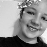 E l l a  B r u n s o n - @brunson.ella1 - Instagram