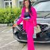 Ella Burger - Facebook