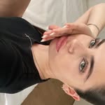 ella - @ella.burrowss - Instagram