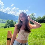Els - @ella.burry - Instagram