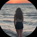 Ella Busby - @ella._busby1111 - Instagram