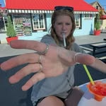 Ella Busby - @ebusb2006 - Instagram