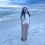 Ella Bush - @ellac_bush - Instagram