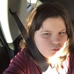 Ella Calvert - @eccal25 - Instagram