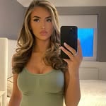 @ellacalvert_ - Instagram