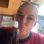 @ellachalker99 - Instagram