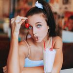 Ella Chamberlain - @el_chamberlain - Instagram