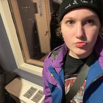 @ellacheekss - Instagram