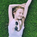 Ellacheekyfox - @ellacheekyfox - Instagram