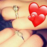@_.x_ellachester_x._ - Instagram