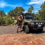 Ella Collins & Stuart Guthrie - @ellaandstuey_intheirpooey - Instagram