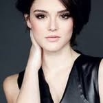 Ella Compton - @roloxin198 - Instagram