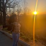 Elle Covington - @elle_london - Instagram